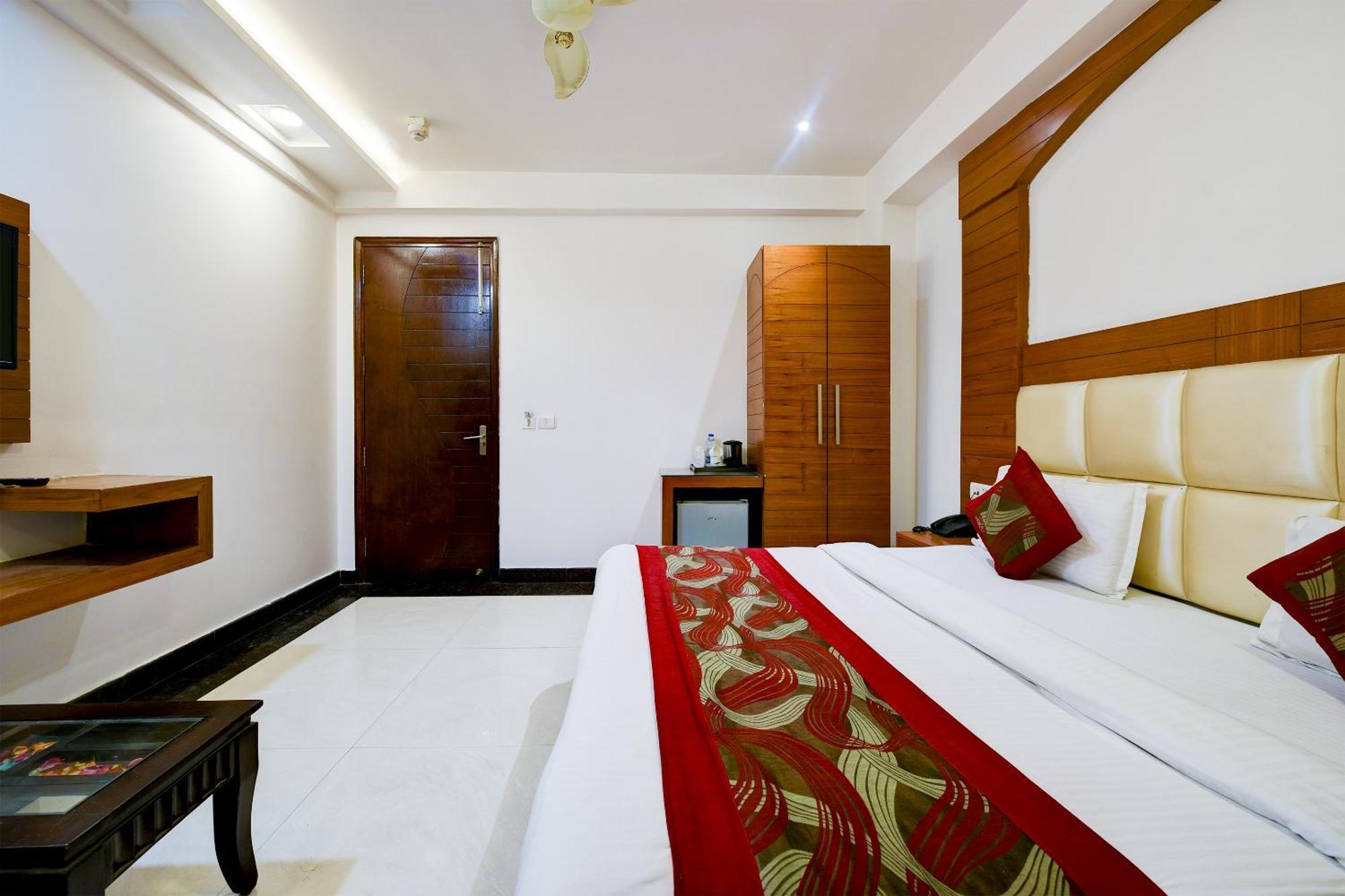 Hotel Sohana Palace Near New Delhi Railway Satation Nova Deli Exterior foto
