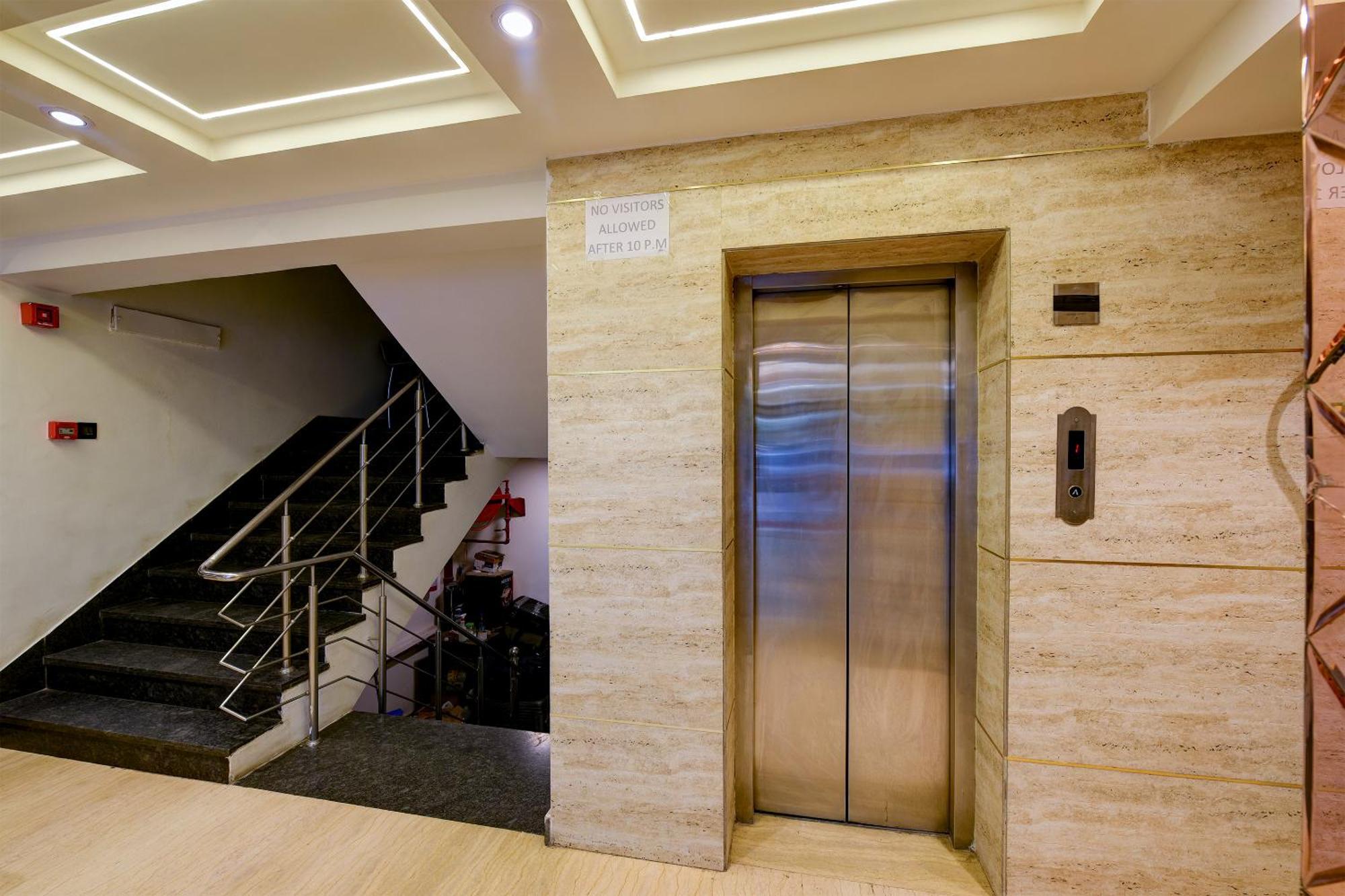 Hotel Sohana Palace Near New Delhi Railway Satation Nova Deli Exterior foto